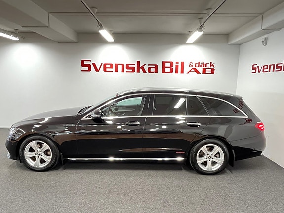 Mercedes-Benz E200 7 of 24