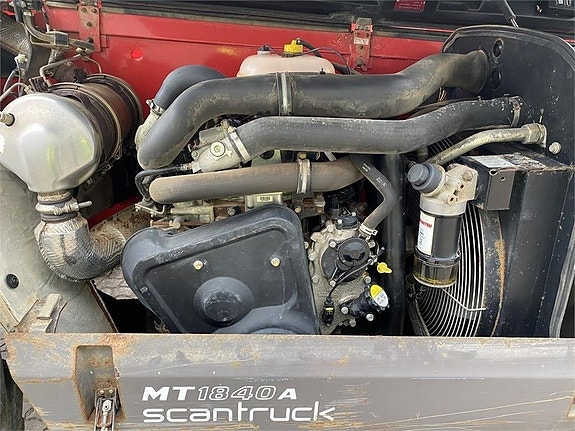 Manitou MT1840A ST3B 8 of 10