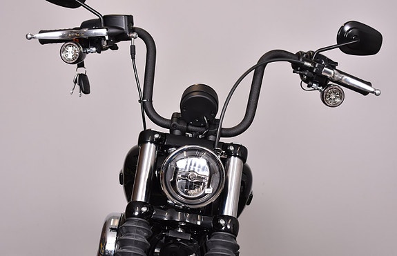 Harley-Davidson Street bob NEDSATT 11 000:- SVART / EKERFÄLGAR / OMGÅENDE LEVERANS 15 of 18