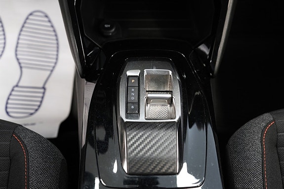 Peugeot e-208 19 of 26