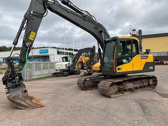 Volvo EC 140 DL 7 of 11