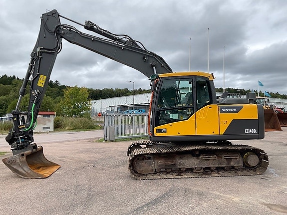 Volvo EC 140 DL 2 of 11