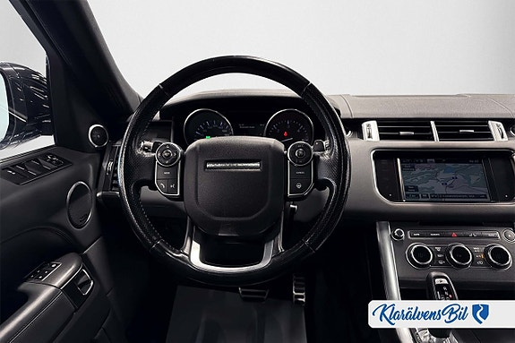 Land Rover Range Rover Sport 9 of 17