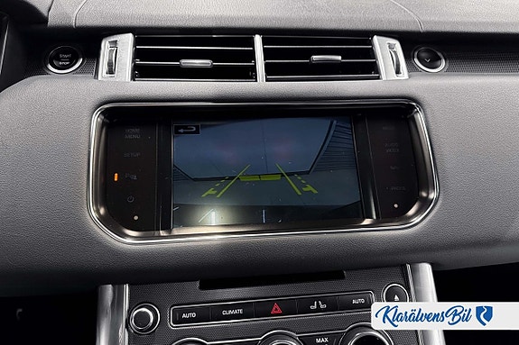 Land Rover Range Rover Sport 12 of 17