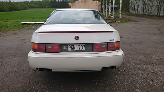 Cadillac Seville 2 of 5