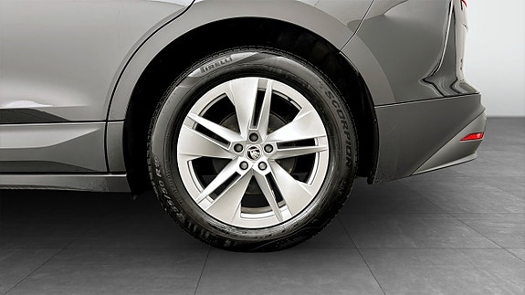 Skoda Enyaq 6 of 21