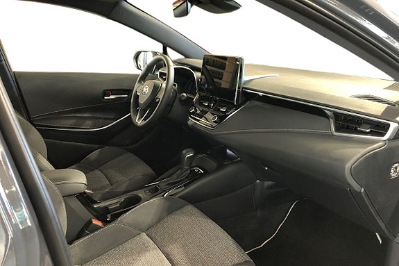 Toyota Corolla 7 of 21