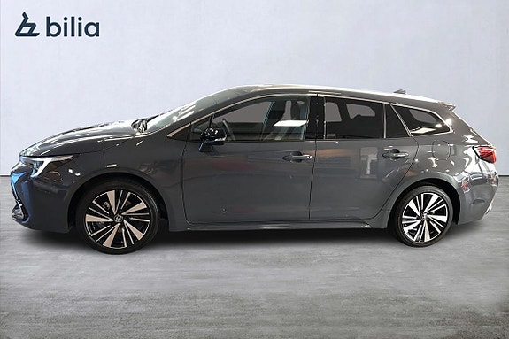 Toyota Corolla 3 of 21