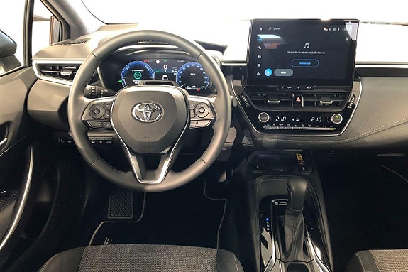 Toyota Corolla 11 of 21