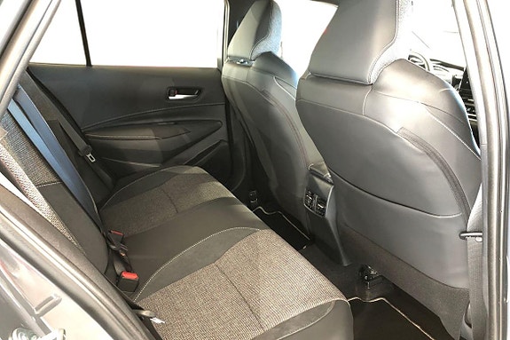 Toyota Corolla 9 of 21