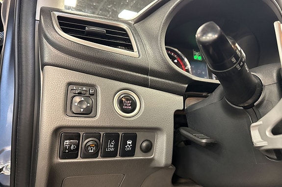 Mitsubishi L200 13 of 19