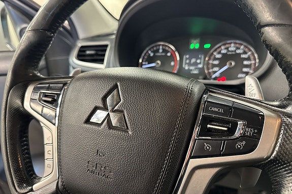 Mitsubishi L200 18 of 19
