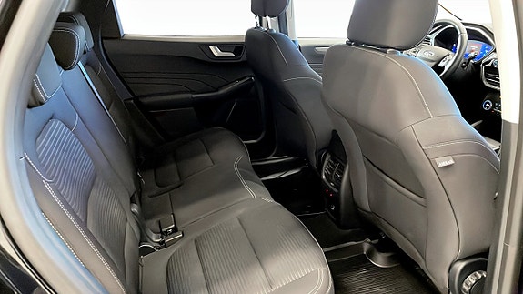Ford Kuga 5 of 12