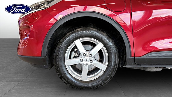 Ford Kuga 9 of 9