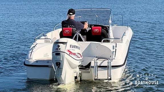 Micore 570 CC | Evinrude E-TEC 115 9 of 30