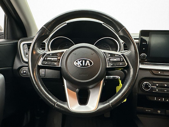 Kia Ceed 13 of 28