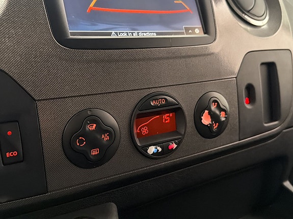 Renault Master 23 of 29