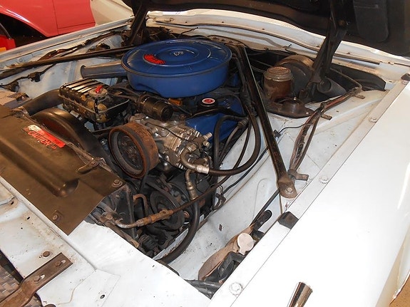 Ford Thunderbird 17 of 21