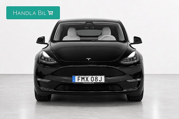 Tesla Model Y 3 of 26