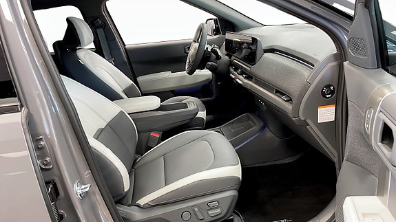 Kia EV3 3 of 13