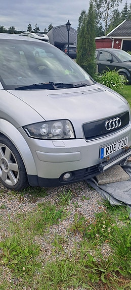 Audi A2 3 of 5