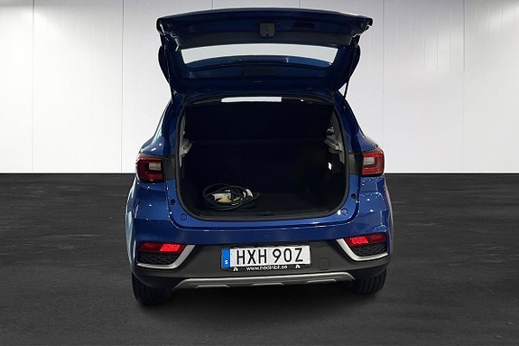 MG ZS 18 of 22