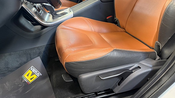 Volvo S60 10 of 18
