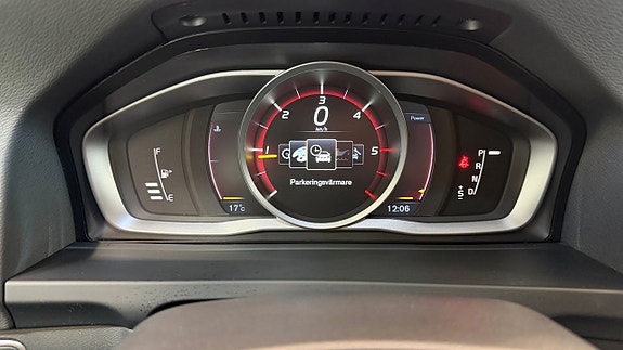 Volvo S60 13 of 18