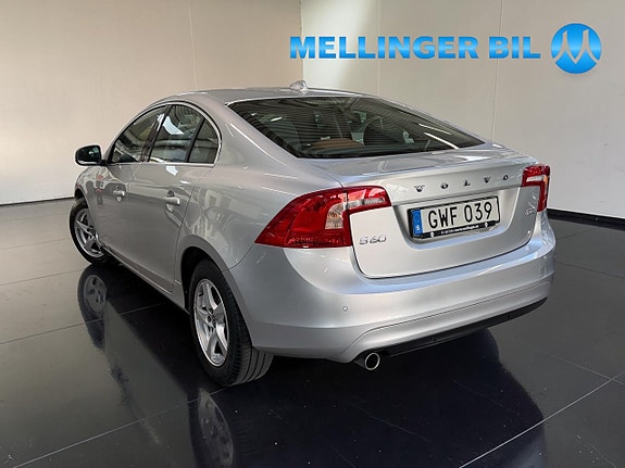 Volvo S60 3 of 18