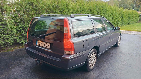Volvo V70 16 of 18