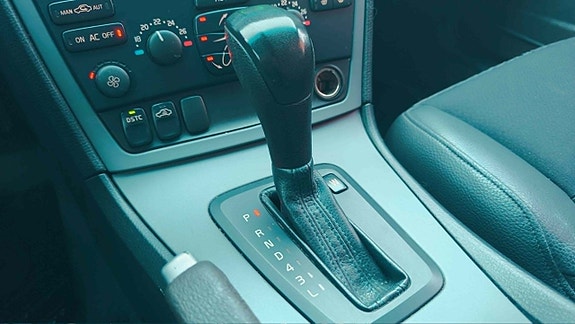 Volvo V70 3 of 18