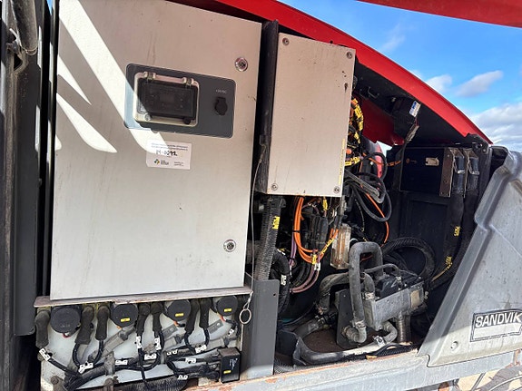 Sandvik Dino DC400Ri 11 of 12