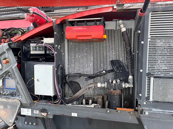 Sandvik Dino DC400Ri 9 of 12