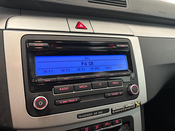 Volkswagen Passat 12 of 20