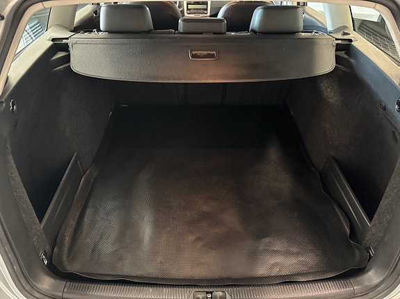 Volkswagen Passat 20 of 20