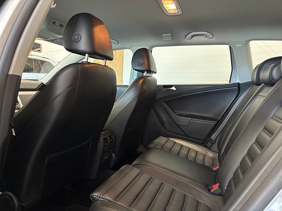 Volkswagen Passat 14 of 20