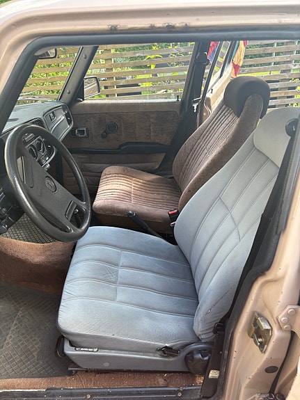 Saab 900 9 of 12
