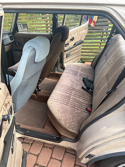 Saab 900 10 of 12