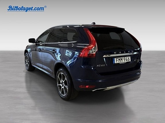 Volvo XC60 8 of 13
