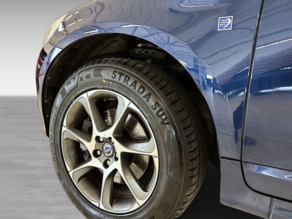 Volvo XC60 9 of 13
