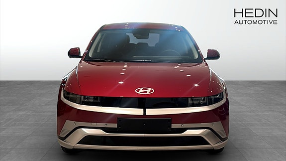 Hyundai Ioniq 5 8 of 12