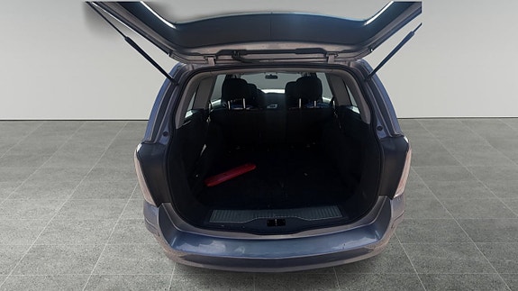 Opel Astra 10 of 10