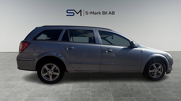 Opel Astra 4 of 10