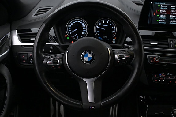 BMW X2 7 of 27