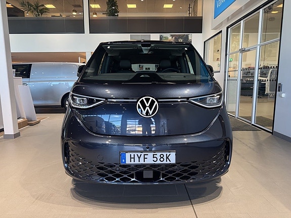 Volkswagen ID. Buzz 2 of 23