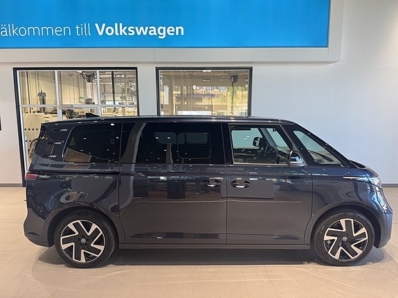 Volkswagen ID. Buzz 4 of 23