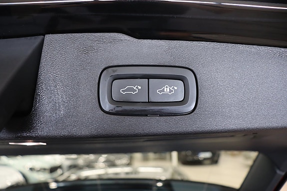 Volvo V60 8 of 30