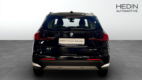 BMW X1 7 of 9