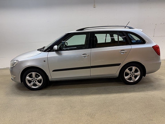 Skoda Fabia 2 of 18