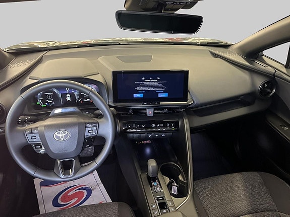 Toyota C-HR 11 of 22